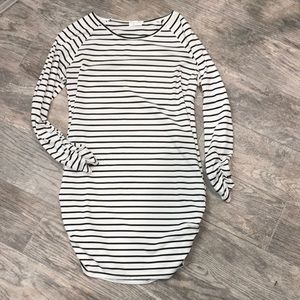 Long Sleeve top with raunching on sides and sleeves